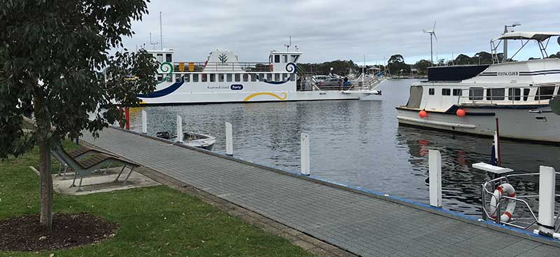 Raymond Island Ferry